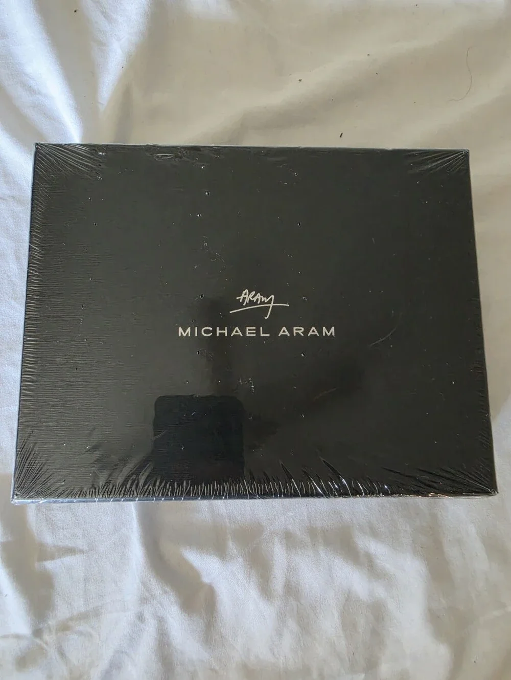Michael Aram SEALED! NIB! The Handmade Molten Frame. Frame 5x7/Hold 4x6. R2S!
